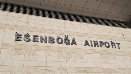 Esenboğa Havalimanı semalarında kuşların dansı