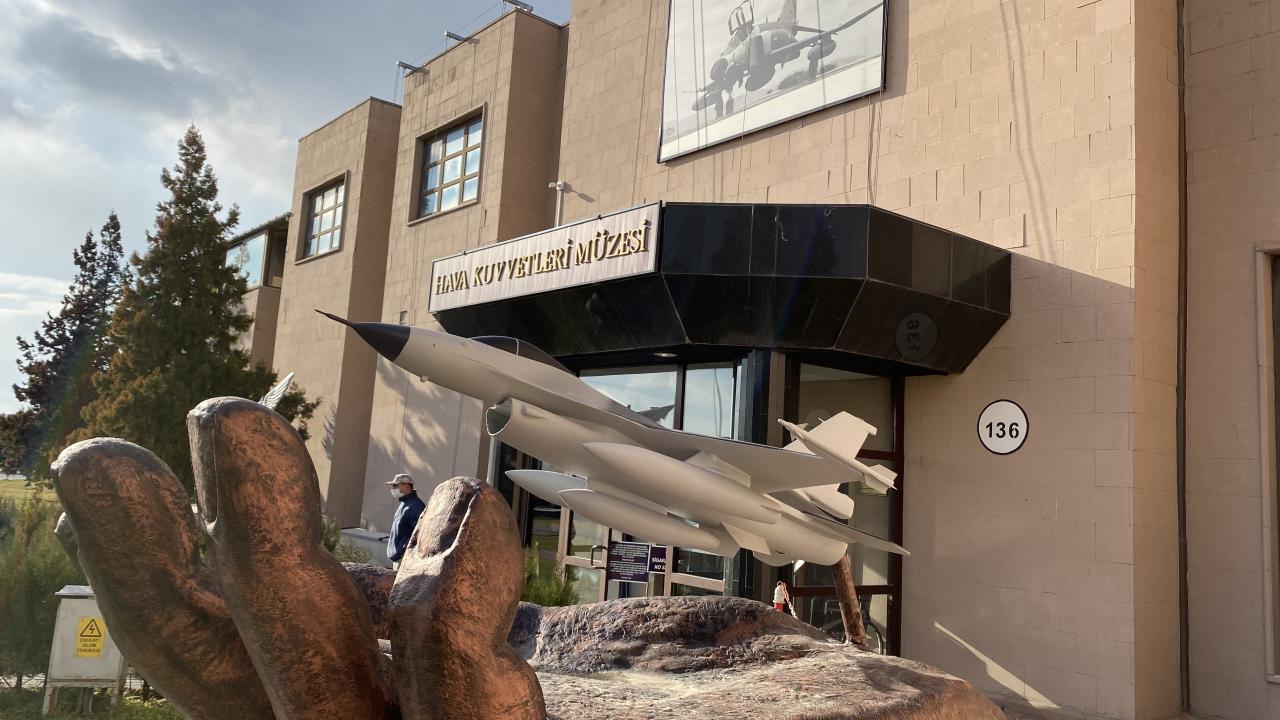 Ankara Türk Hava Kuvvetleri Müzesi1