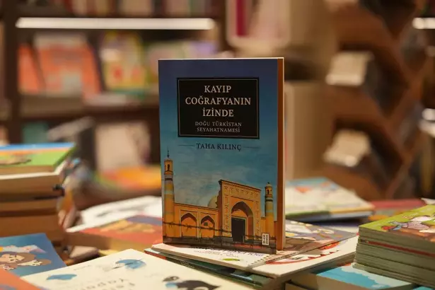 Doğu Türkistan Seyahatnamesi