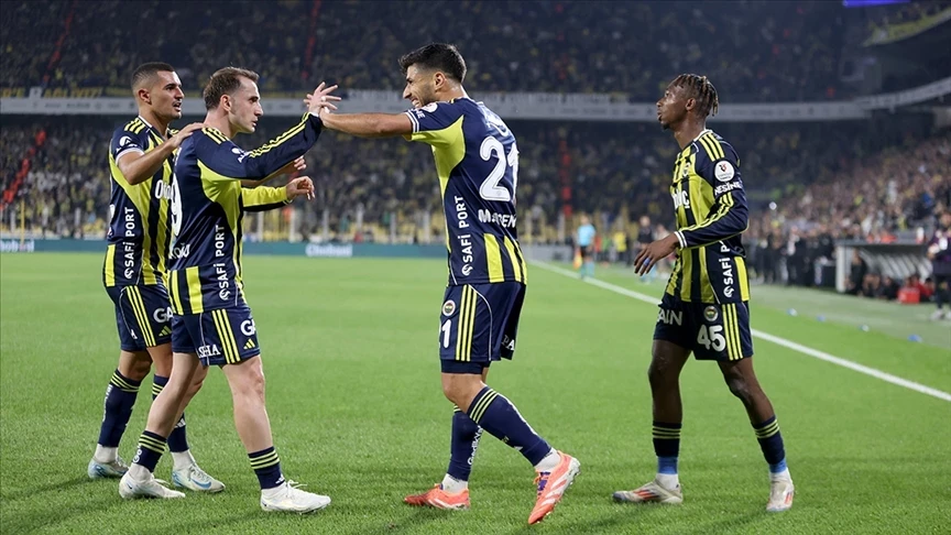 Fenerbahçe Aston Villa Maçı1