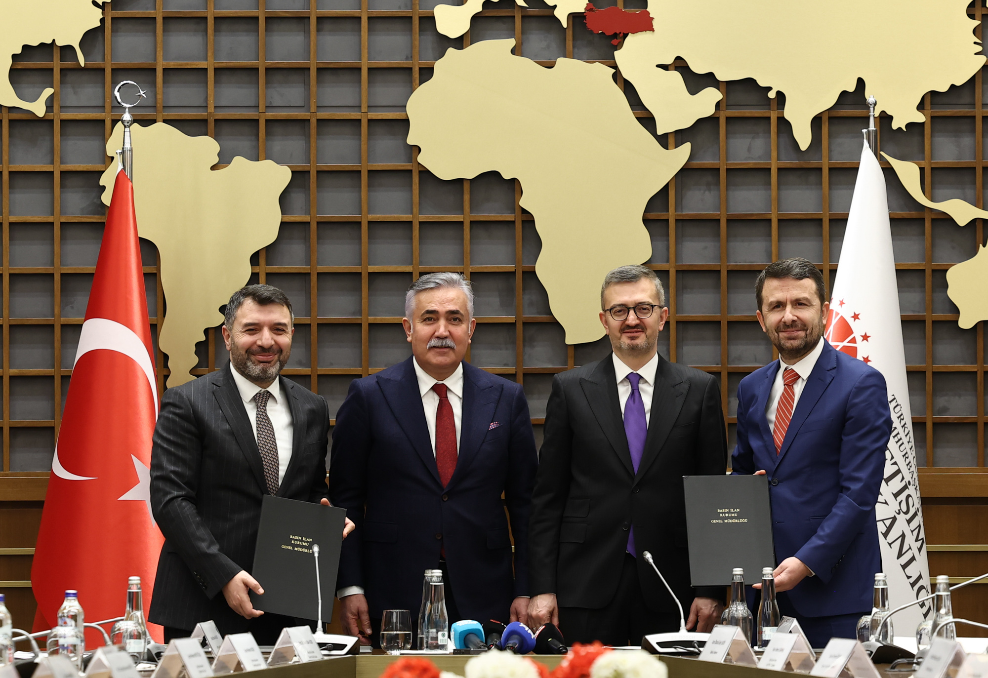 G Ql Wb1 W0 A E S26M