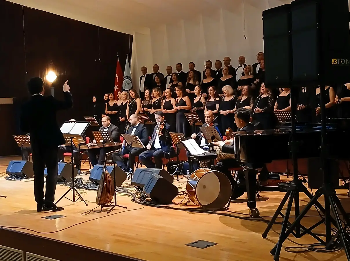 Gazi Sultani Yegah Tsm Sanat Müziği Bahadır Özüşen Konser (1)