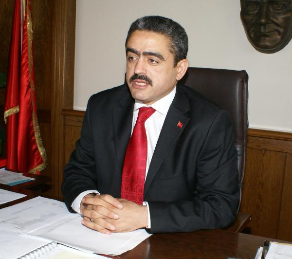Haluk Alıcık1