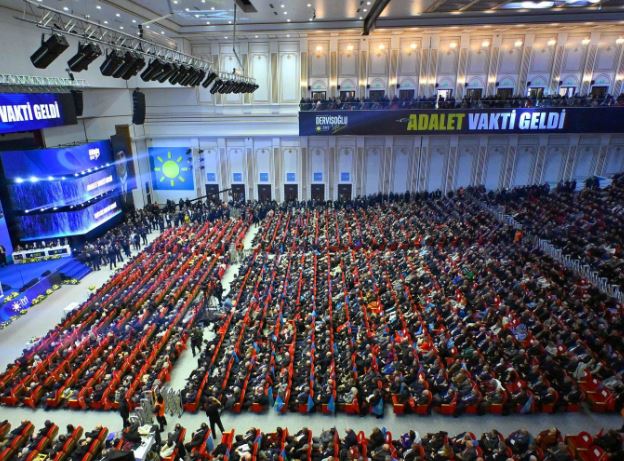 Iyi Parti Kurultay-1