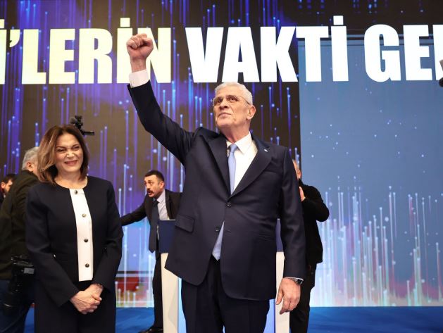 Müsavat Dervişoğlu-4