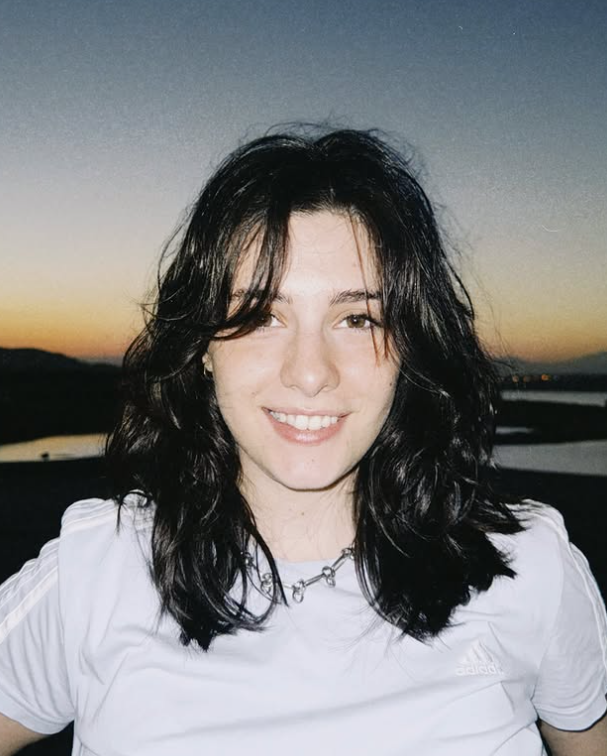 Naz Sakla Beni Gerçek Adı