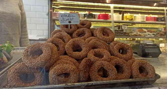 Pastane Usulü Kandil Simidi Tarifi