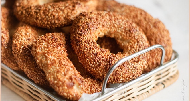 Pastane Usulü Kandil Simidi Tarifi4