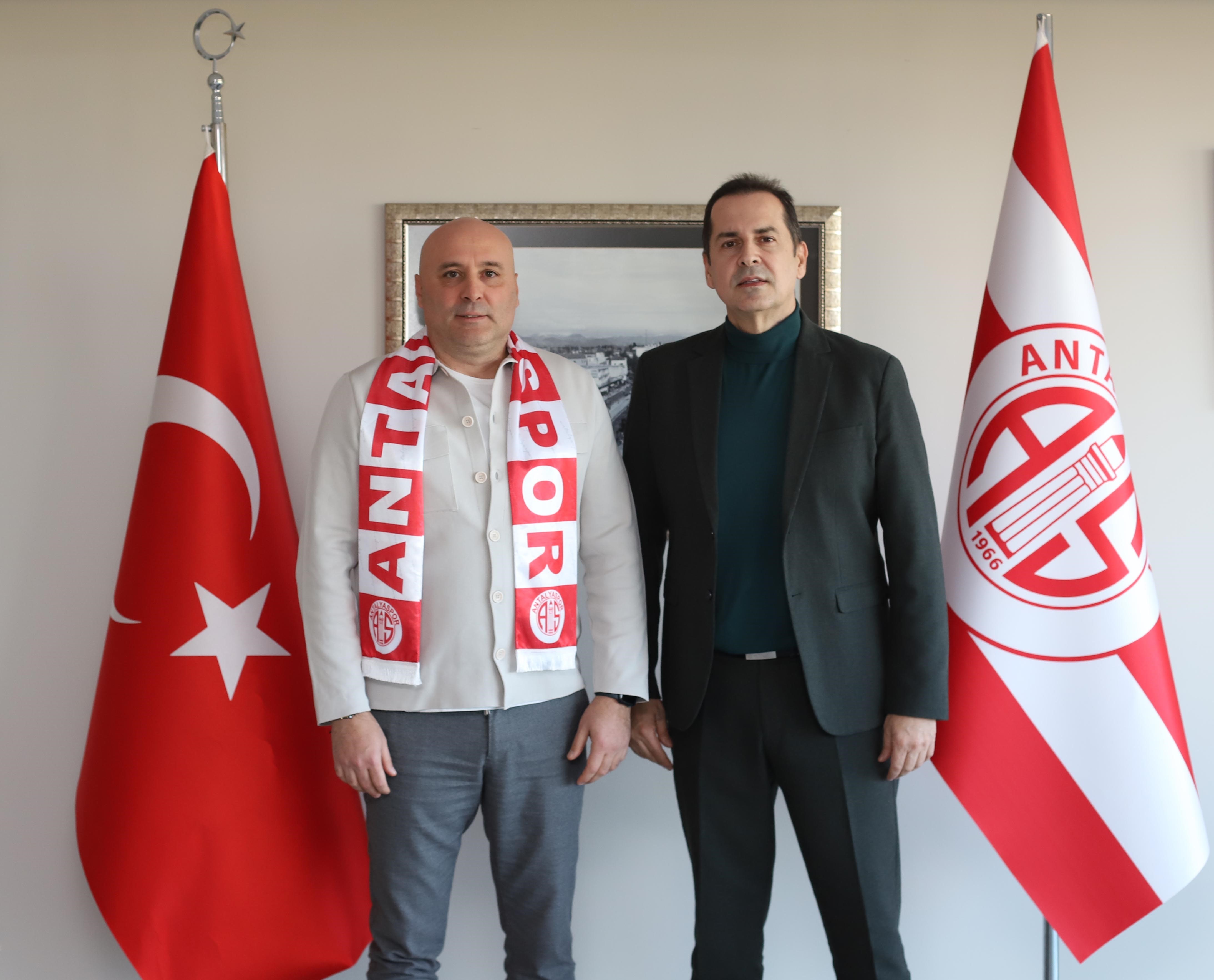 Sami̇ Uğurlu Ki̇mdi̇r (1)-1