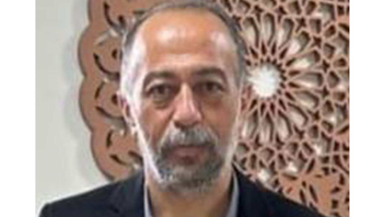 Y E N İ M Ü D Ü R