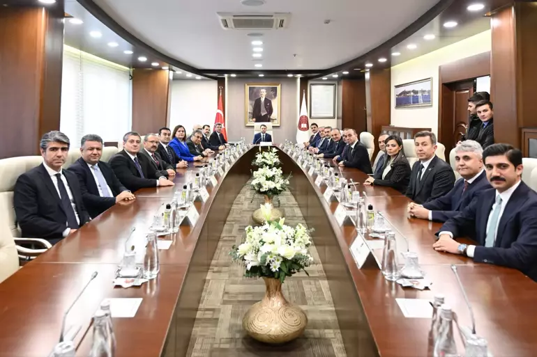 698D9F4089551B835Cd47B62