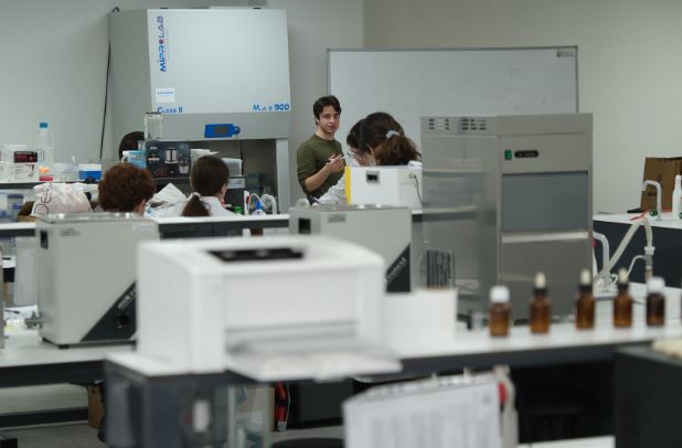 B İ L İ M O L İ M P İ Y A T L A R I A N K A R A