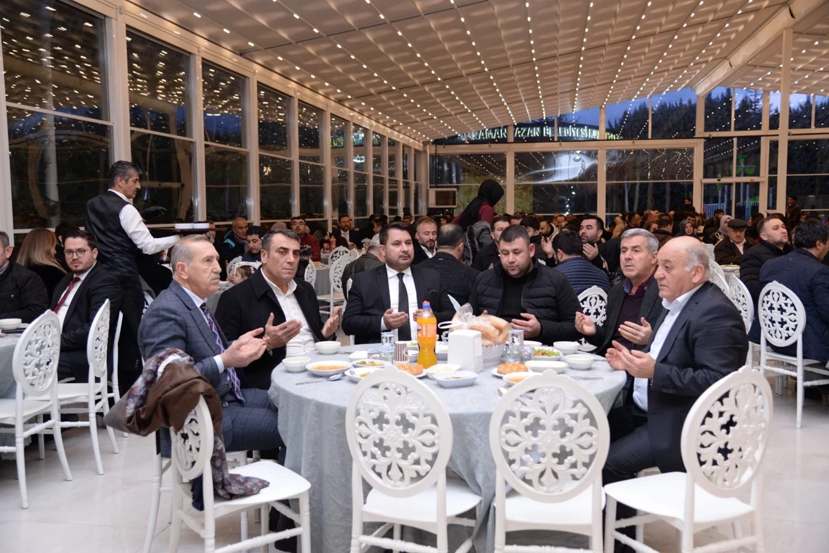 Baskan Cirpanoglu Personelle Iftar Xalm