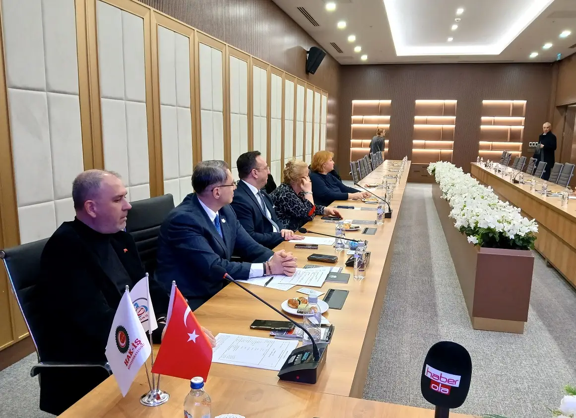 Epilepsi Ve Yaşam Kamutay Öz Sağlık Iş (2)