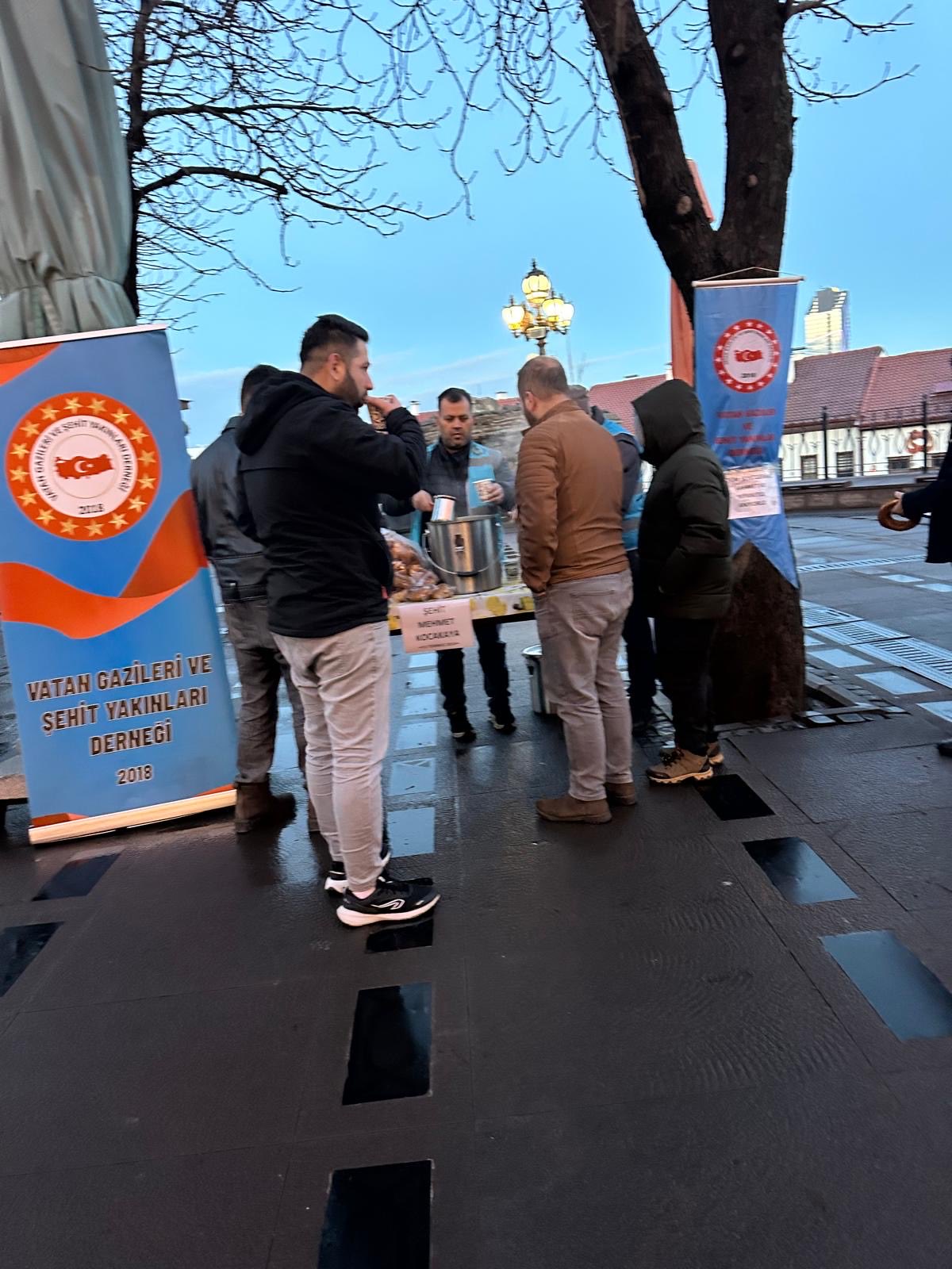 H A Fysn H X I A Aghd8