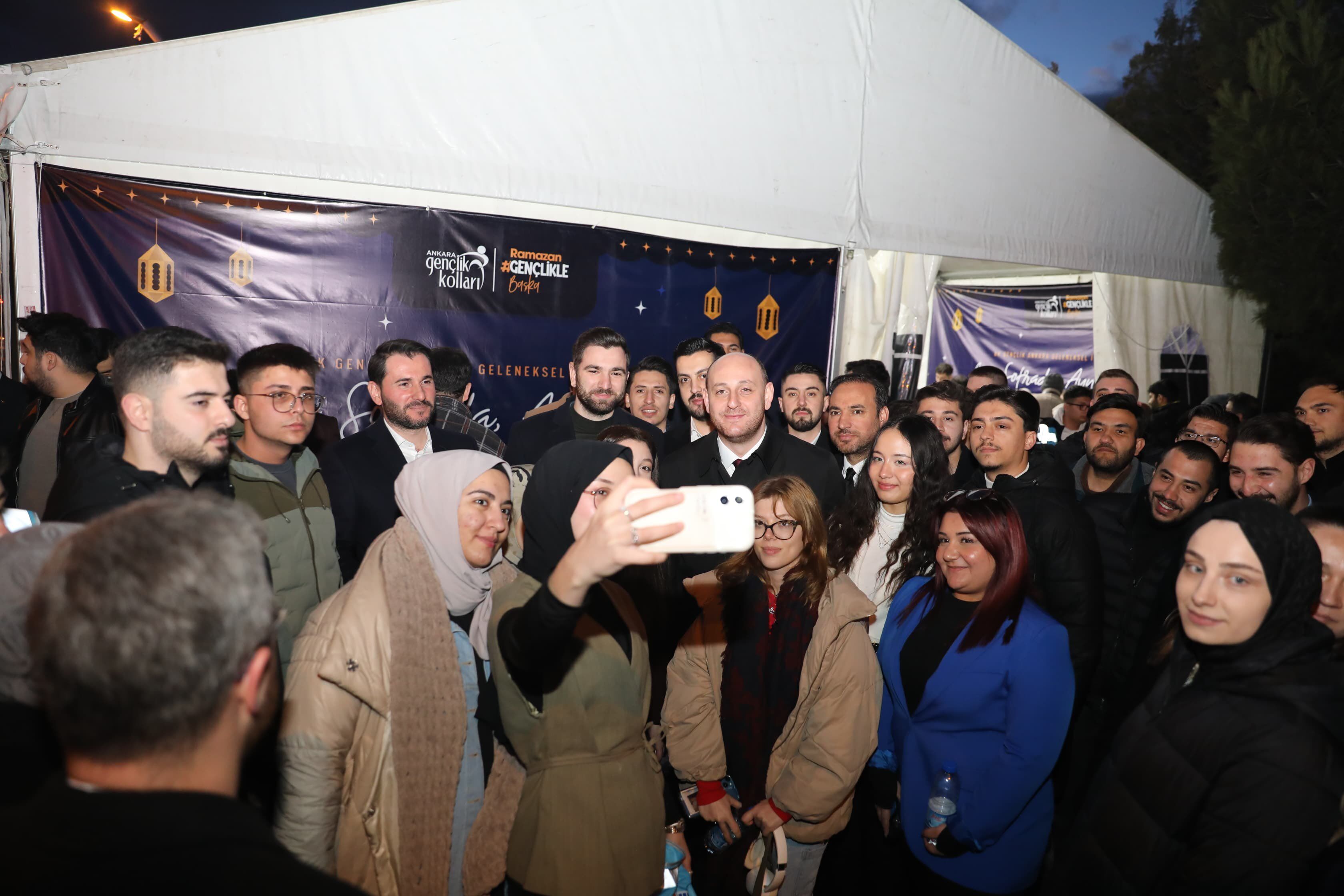 H C B V Zkh W0 A A5Nk X