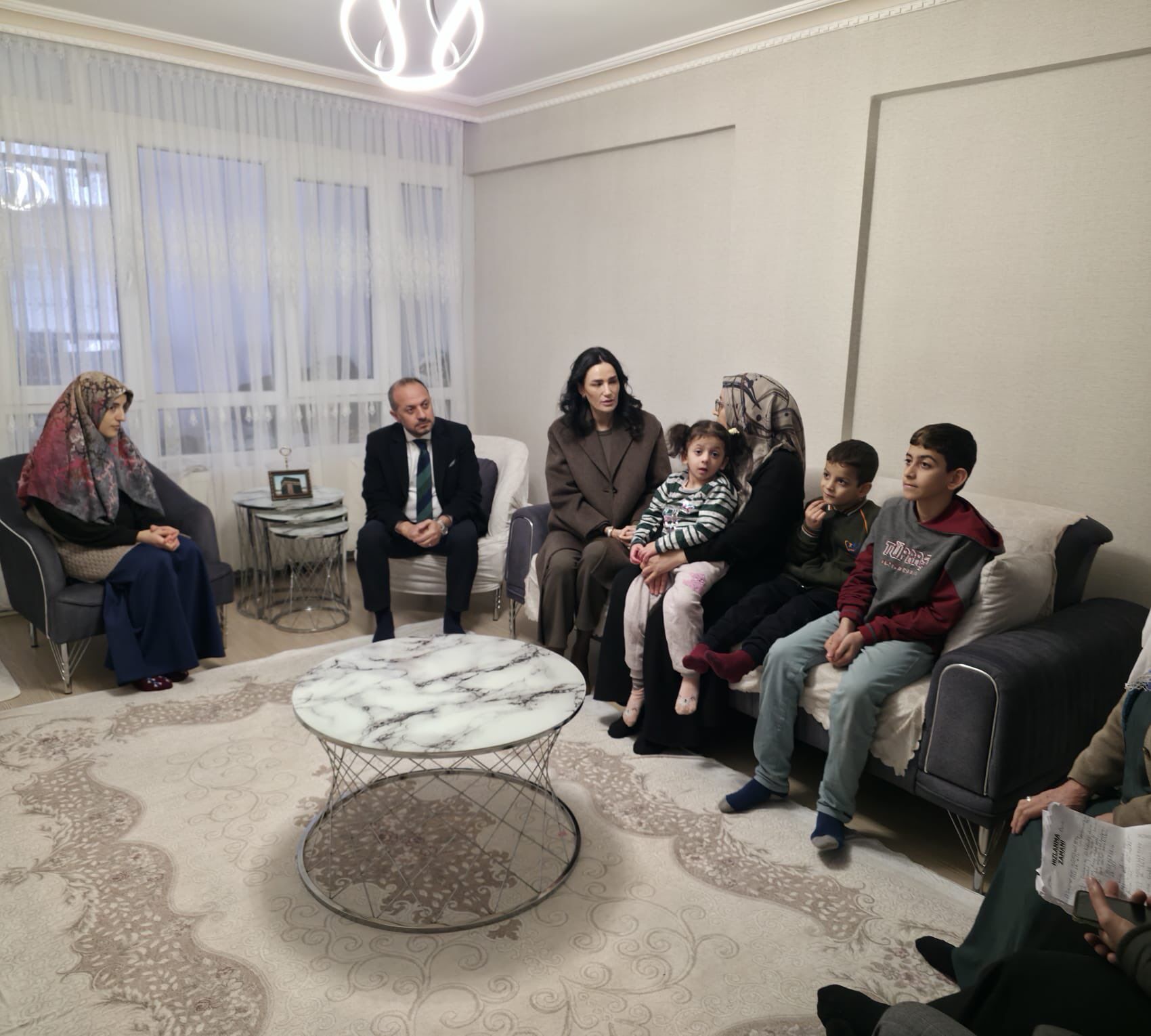 H C Bg Moz X0 A E E Q9