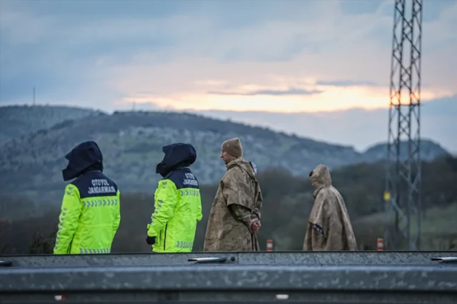 Kahraman Pilot Buyuk Bir Faciayi Onlemis 19602216 3410 M