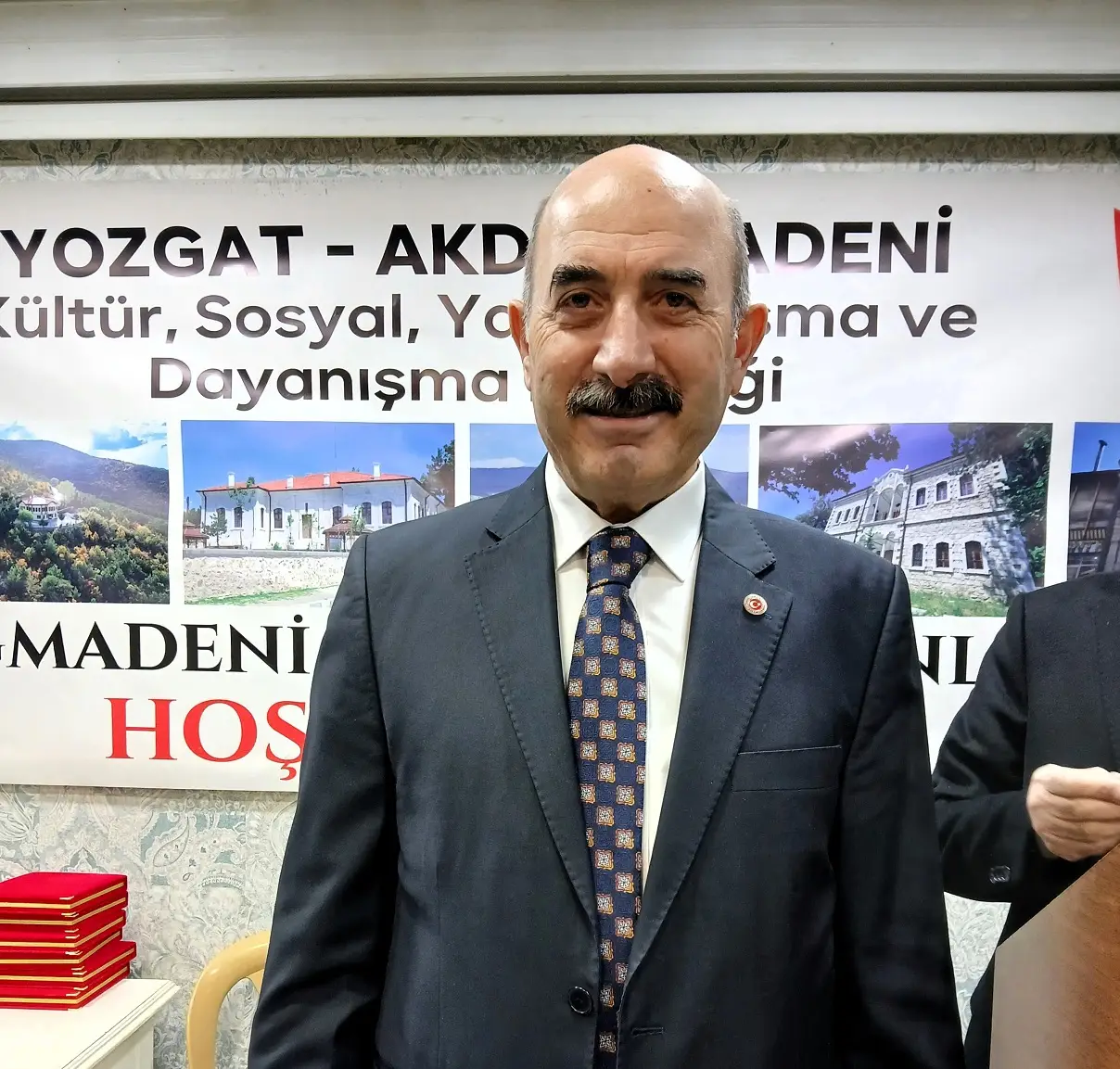 Yozgat Akdağmadeni Kültür Sosyal Yardımlaşma Dayanışma Derneği Eyüp Yıldırım Iftar