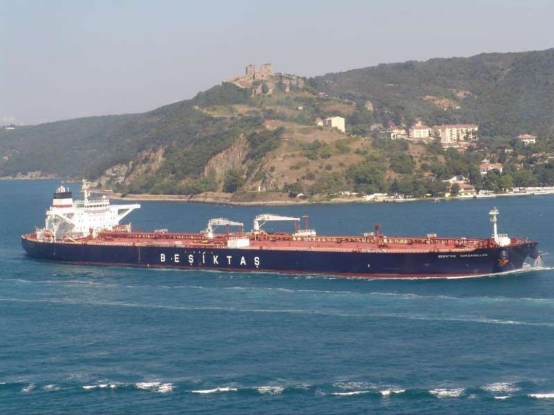 Karadeniz’de korkutan olay: Türk gemisi saldırıya uğradı!