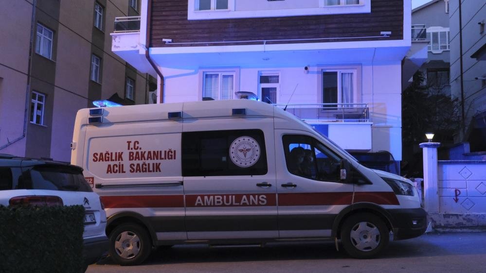 Üç gündür haber alınamıyordu... Genç kadın evinde ölü bulundu!