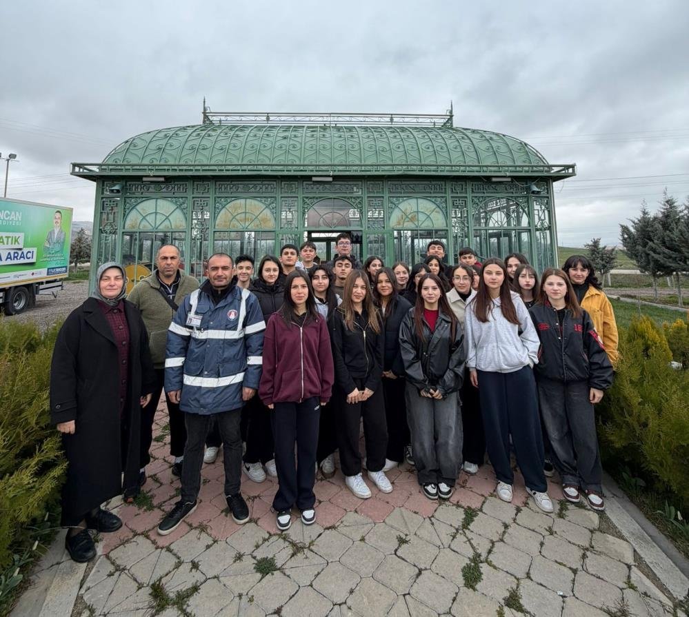 Sıfır Atık Günü'nde eğitim seferberliği: Ankara'da gençlere doğa bilinci aşılandı