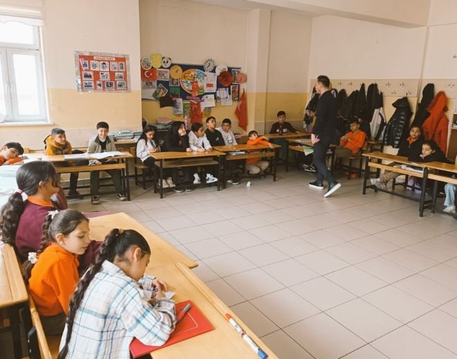 Ankara Altındağ’da öğrencilere okul temelli psikososyal destek çalışması