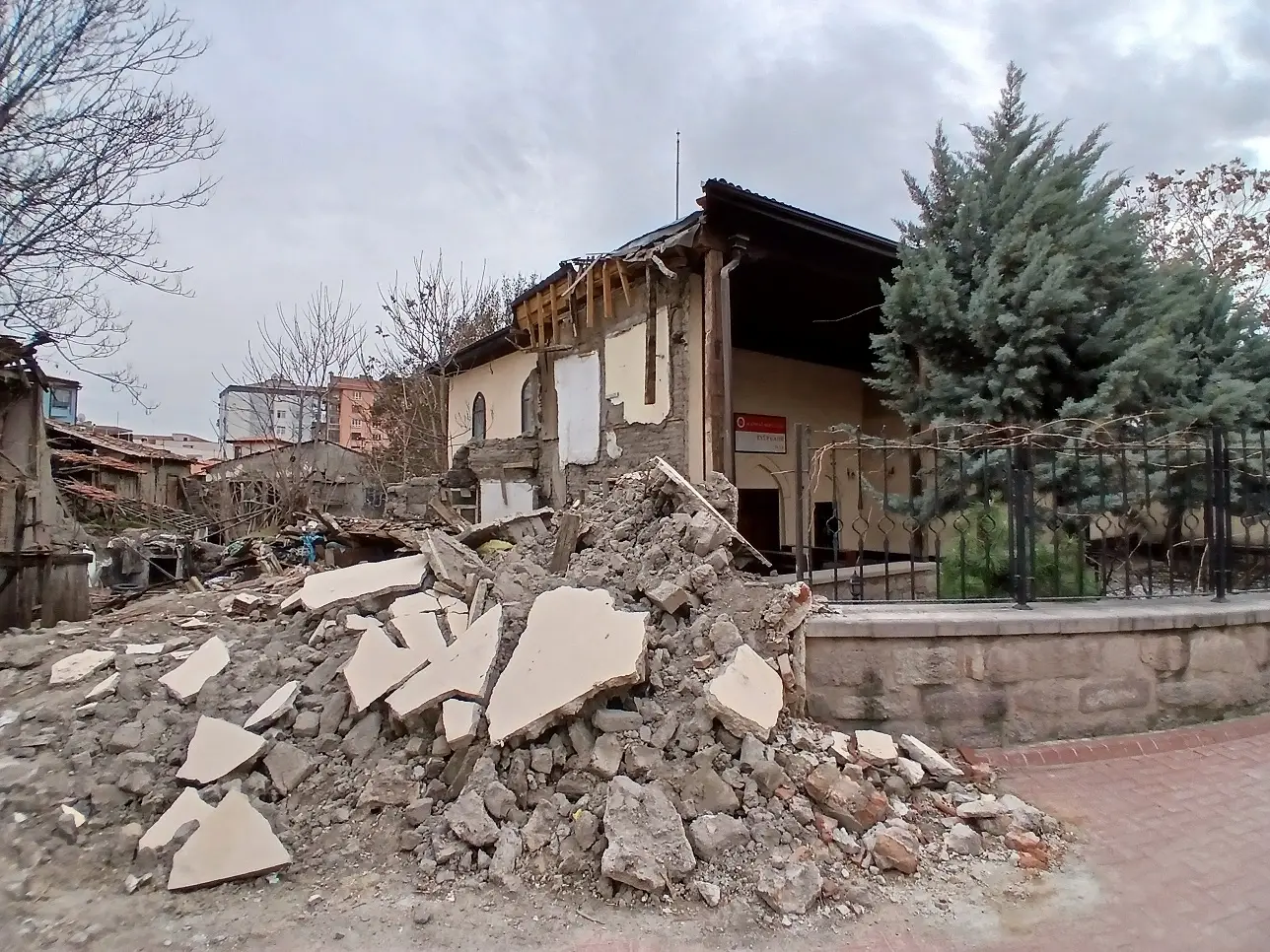 Altındağ Müftülüğü Hamamarkası Hacettepe Eyüp Camii 14 Yy (2)