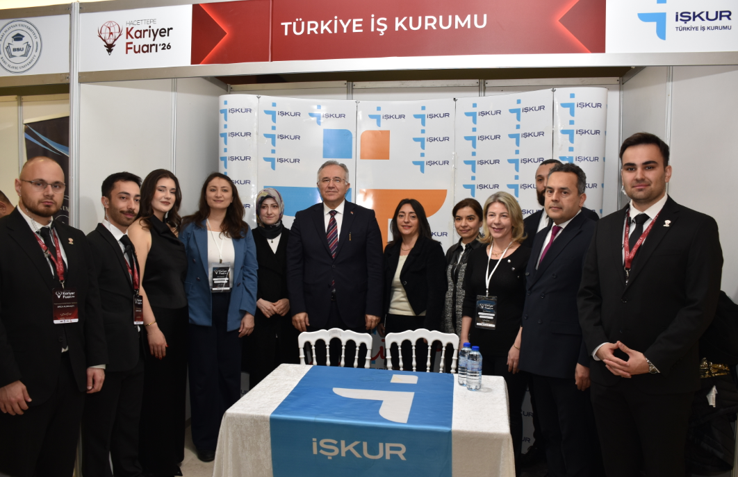 Gençler ve Sektör Aynı Çatıda: Hacettepe Kariyer Fuarı’26 Başladı