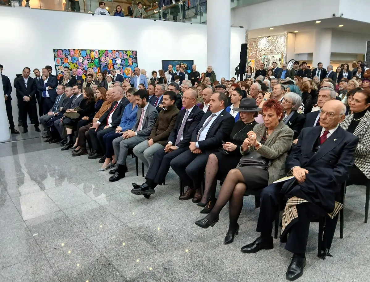 Artankara Uluslararası Çağdaş Sanat Fuarı Ato Congresium Protokol Filiz Yenişehirlioğlu