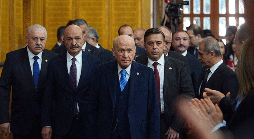 Bahçeli'den bayram mesajı: 'Ateş hattı genişliyor zaman daralıyor'