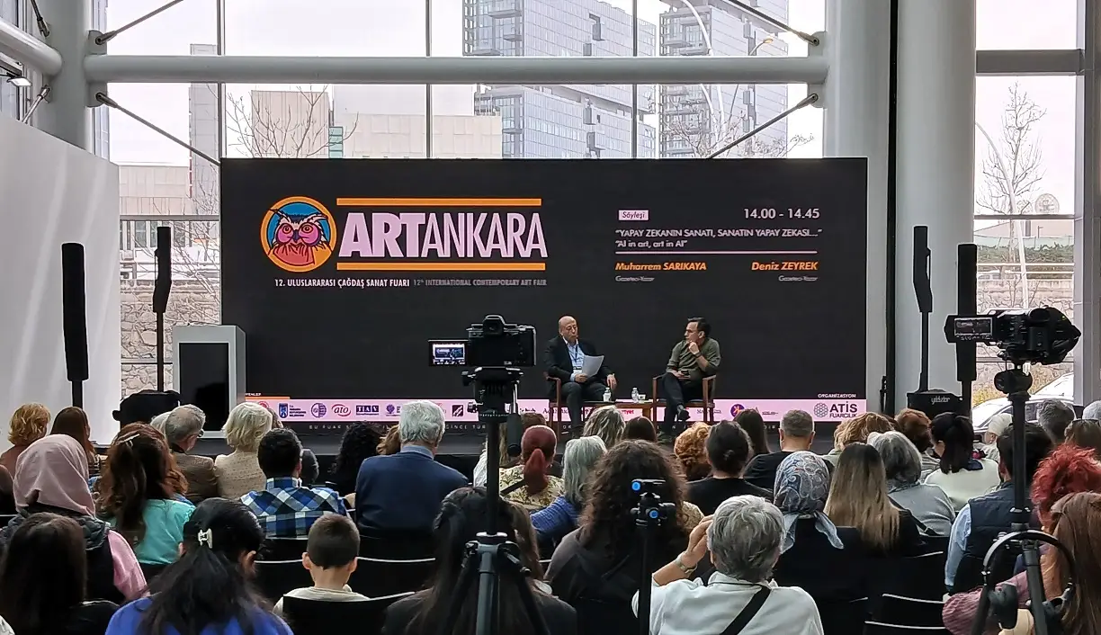 ArtAnkara’da “Yapay Zekânın Sanatı, Sanatın Yapay Zekâsı” Söyleşisi: Sanatta yeni dönem tartışıldı