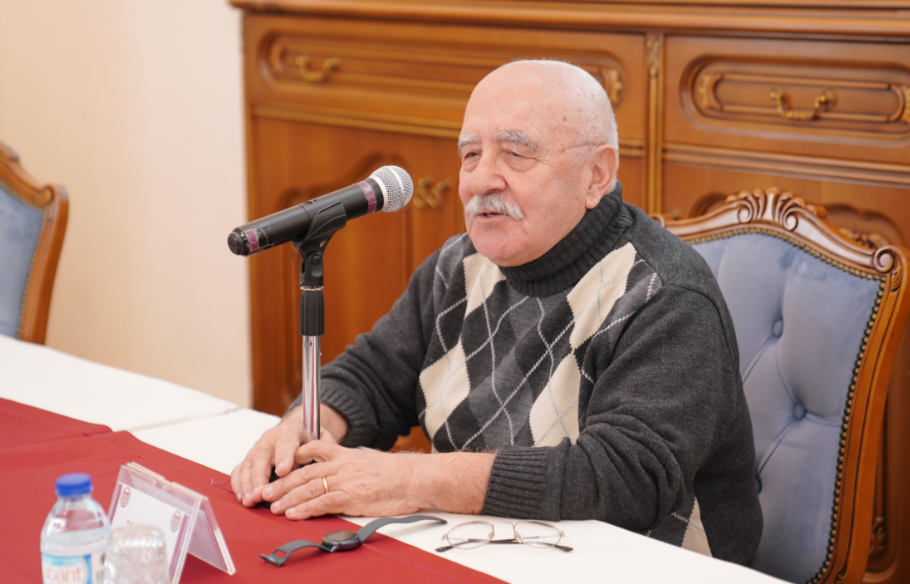 ASBÜ'de "Gönül" üzerine derin yolculuk: Ahmet İnam'dan düşündüren konferans