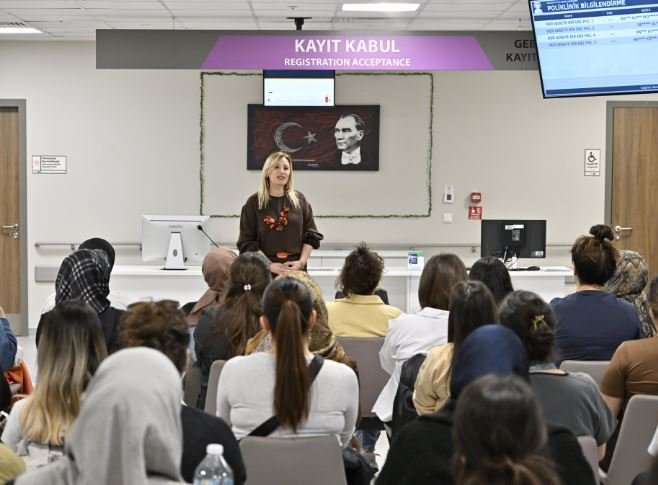 Anne Bebek Bağına Dikkat Çeken Söyleşi Ankara'da Gerçekleşti
