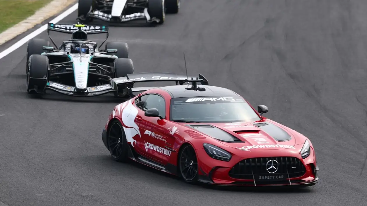 F1 Formula1 Japonya Gp Kimi Antonelli Mercedes Safety Car