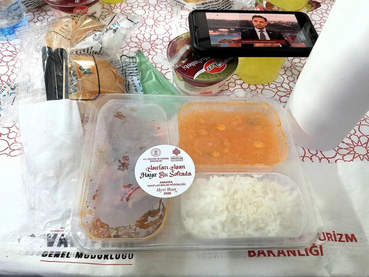 Hbv Ankara Vakıflar Bölge Iftar Çadırı Oruç Hacı Bayram Veli
