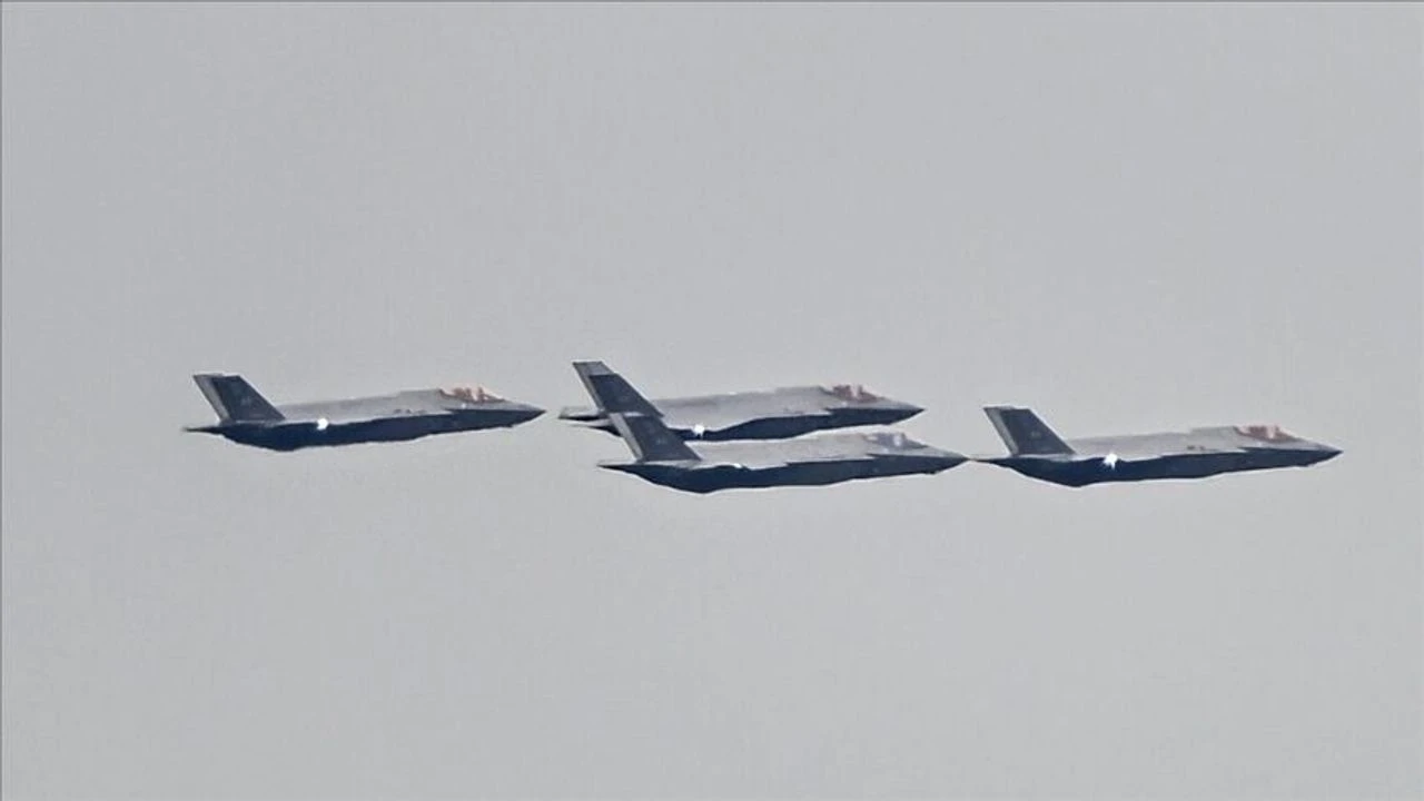 İran krizi büyüyor! İspanya hava sahası askeri ABD uçaklarına kapatıldı