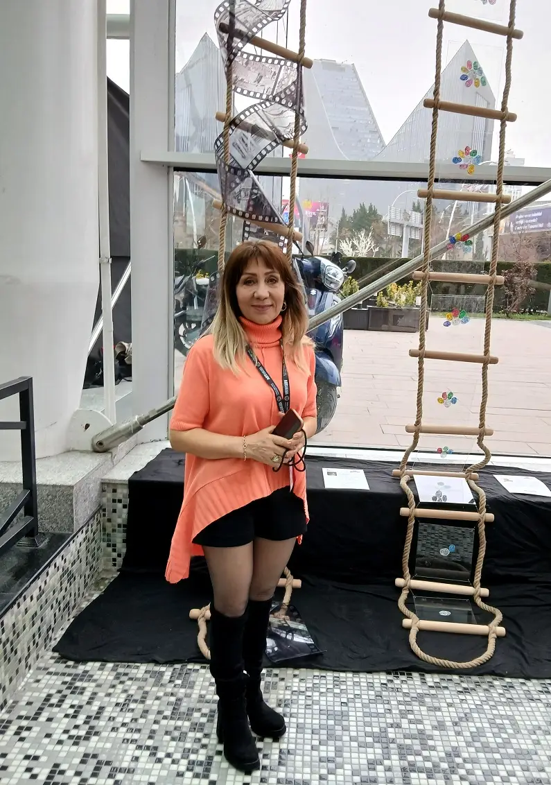 Merdiven Skd Sanatçı Kadınlar Derneği Gülcan Acar Artankara Congresium (2)