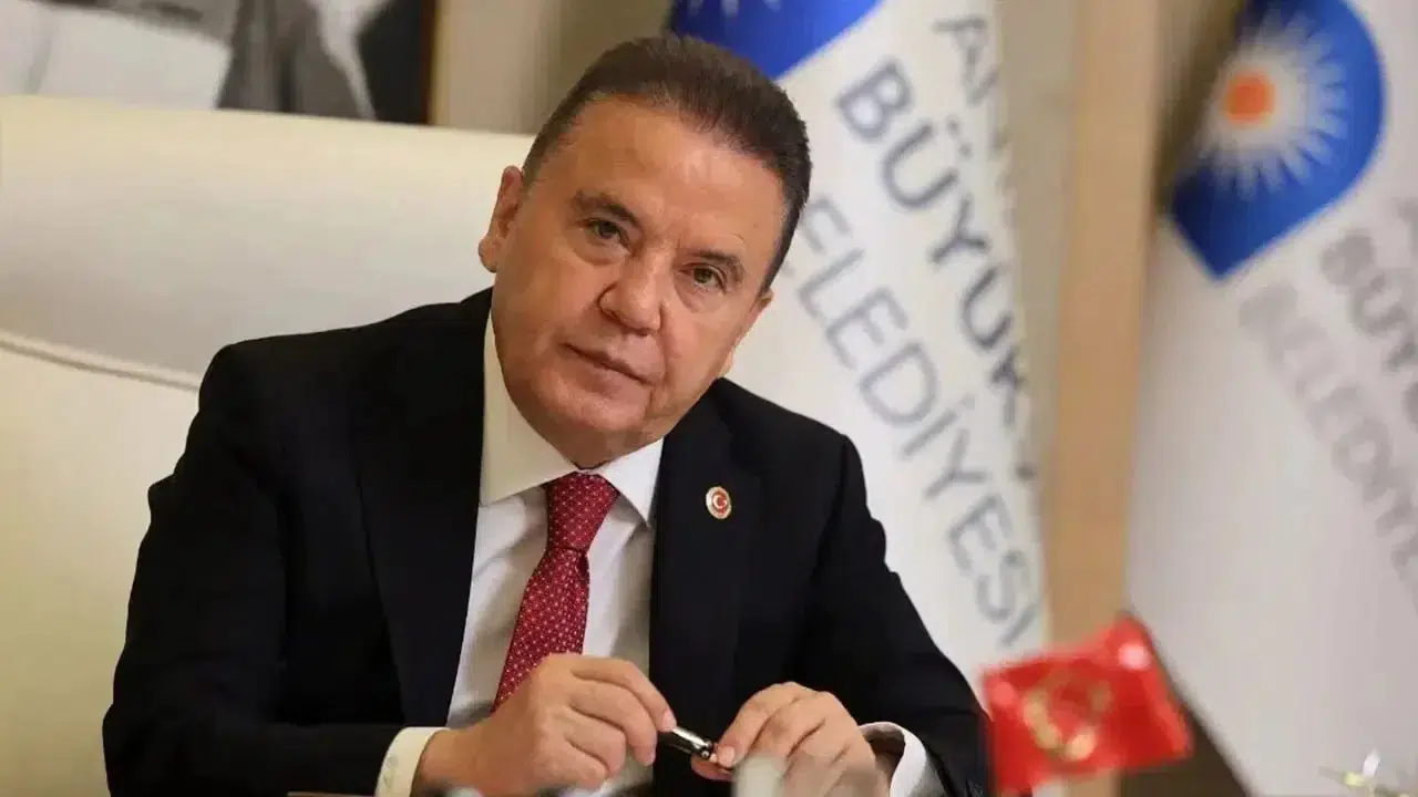 Yolsuzluk dosyasında yeni gelişme! Muhittin Böcek'in şoförleri tutuklandı