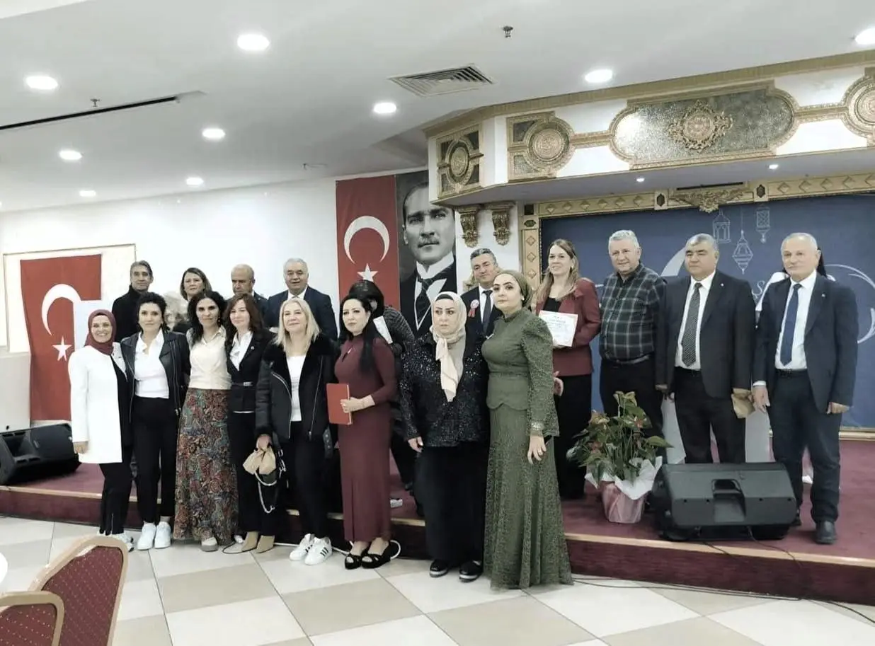 Nur Delice Gazeteci Muhabir Iz Bırakan Kadın Ödülü Ülke Postası (9)