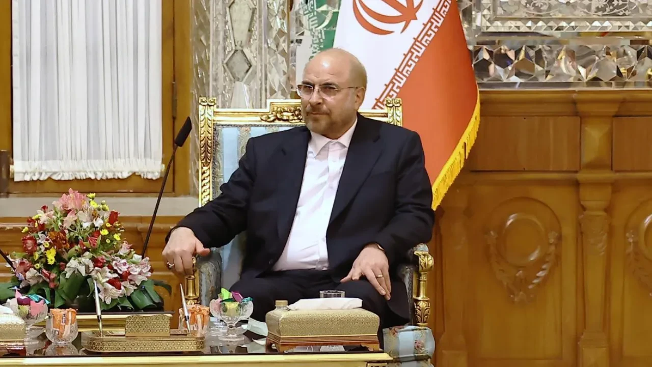 Trump Iranda Gorustukleri Ismi Acikladi Muhatabimiz Kalibaf Mucteba Hamaneyin Durumu Kötü