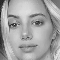 Türkü Avcı Yahudi Mi