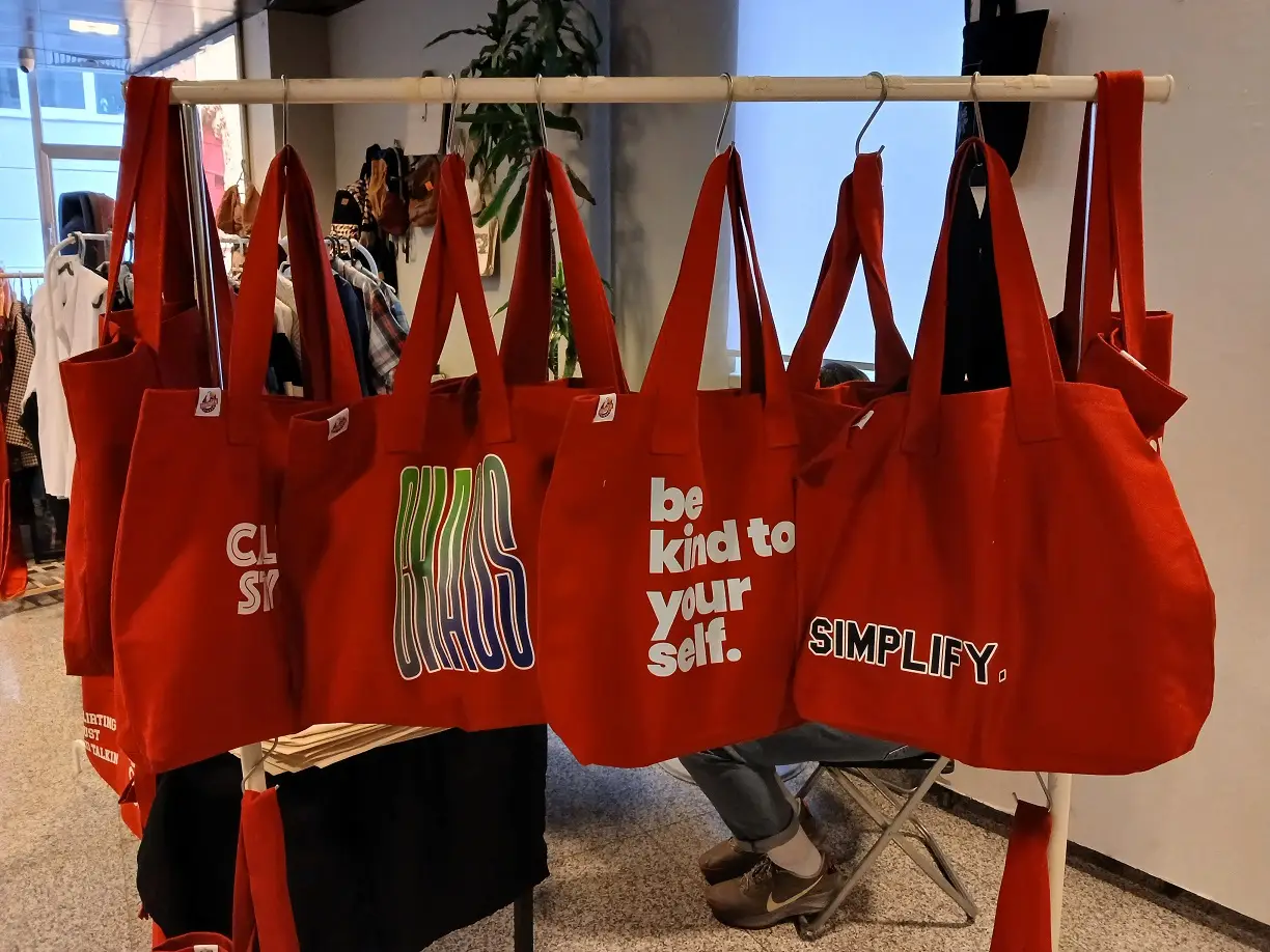 Unite Ortak Mekan Tasarım Pazarı Ikinci El Cinnah Caddesi (1)