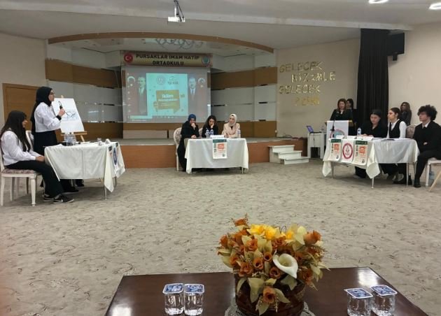 Ankara Pursaklar’da Gençler Gelecek İçin Tartıştı