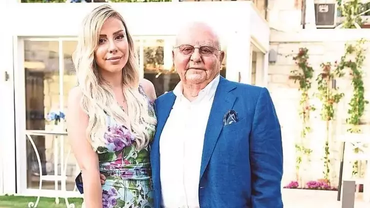 Merve Arkas kimdir? kaç yaşında, nereli, ne iş yapıyor? İlk eşi kimdir? Çocuğu kimden?