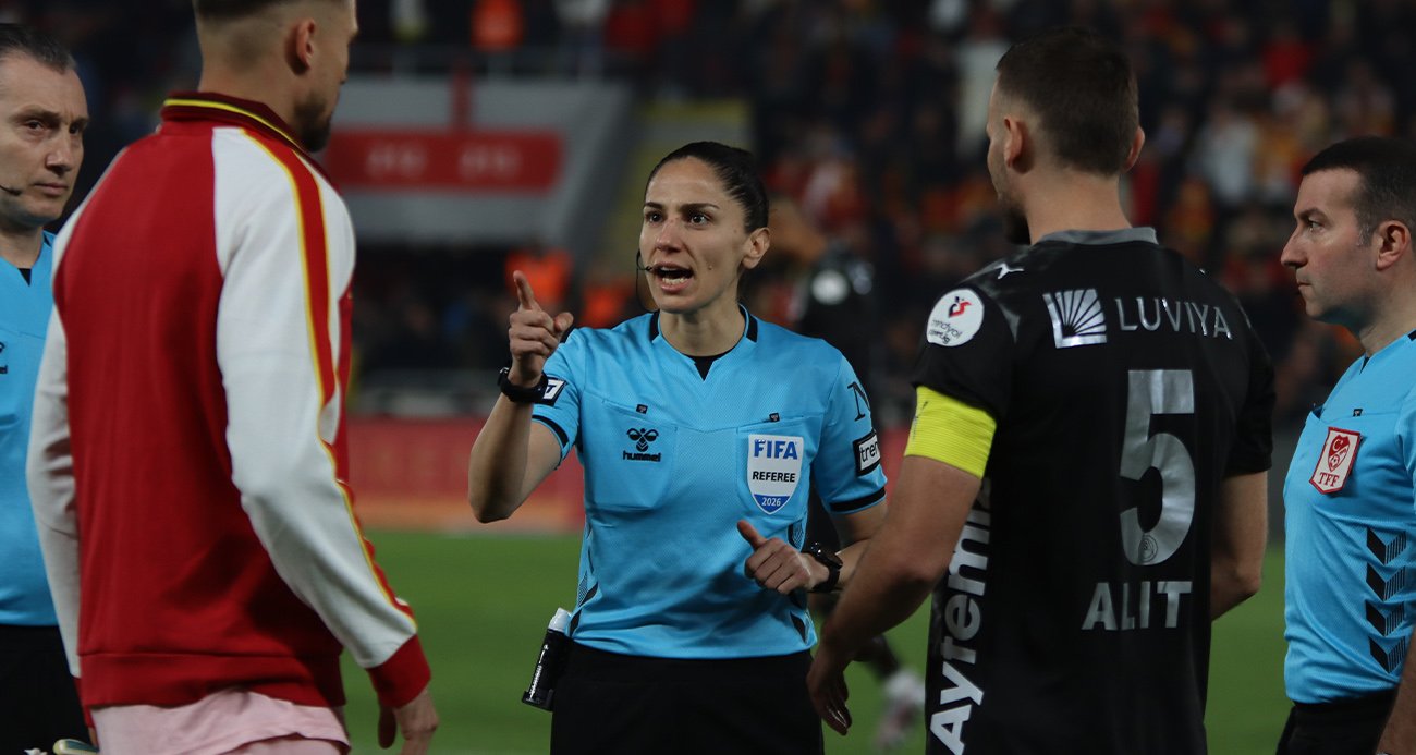 Asen Albayrak aslen nereli, evli mi, hangi maçları yönetti?