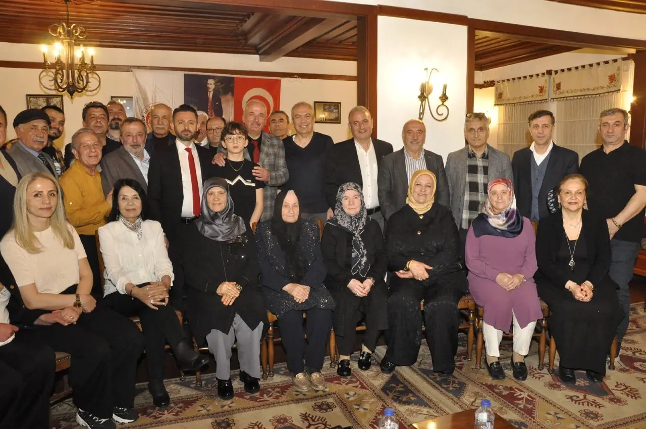 Asilder Dursun Balkan Kabakçı Konağı Sinop Söyleşi (6)