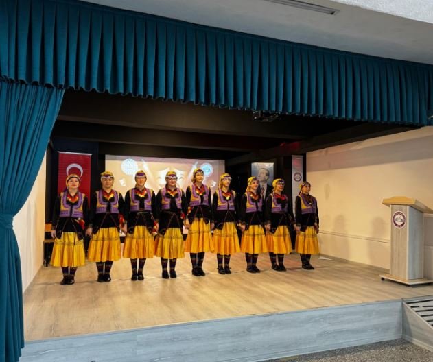 Dünya Tiyatrolar Günü