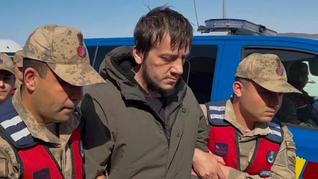 Gozaltindaki Eski Vali Teshis 19766830 9367 1 M