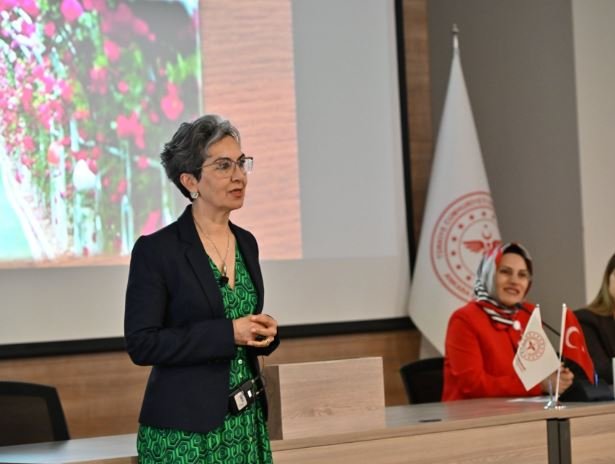 Konferans Hemşirelik-1